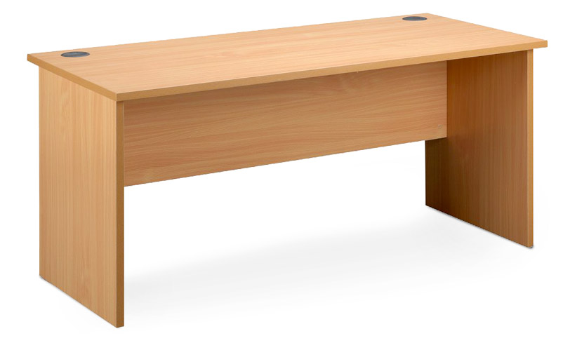 Rene Oksia desk
